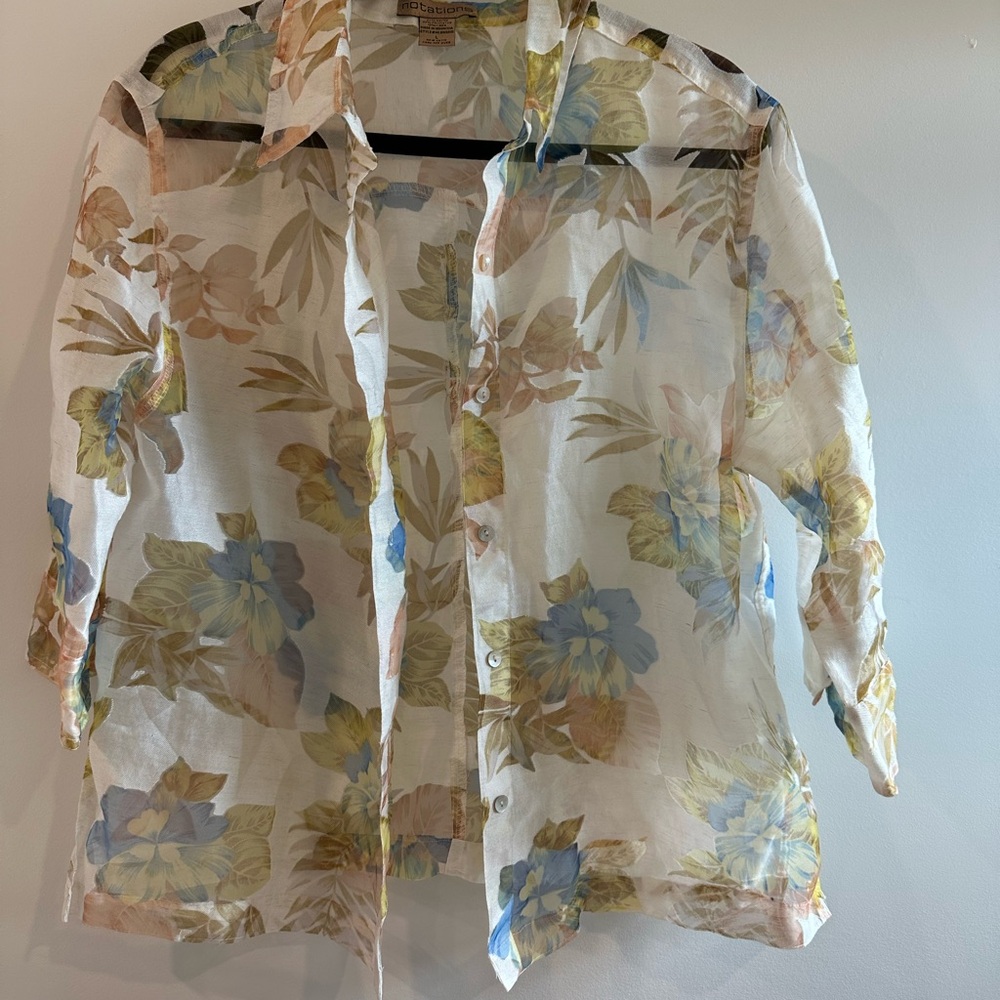 Notations Sheer Tropical Floral Jacket size L Lightweight Resort Layer